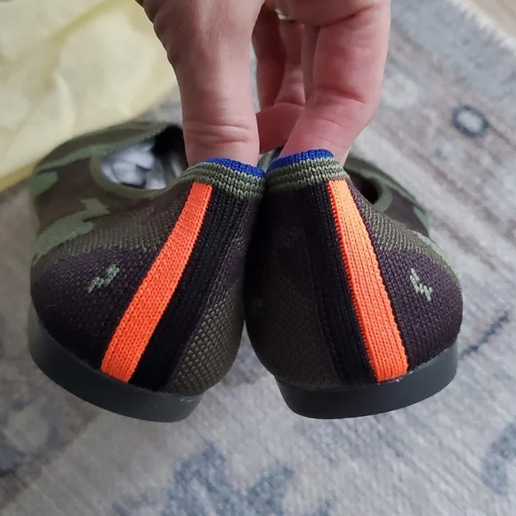 New Rothy' The Point Green Camo Flats Shoes Sz7.5 - Picture 8 of 10
